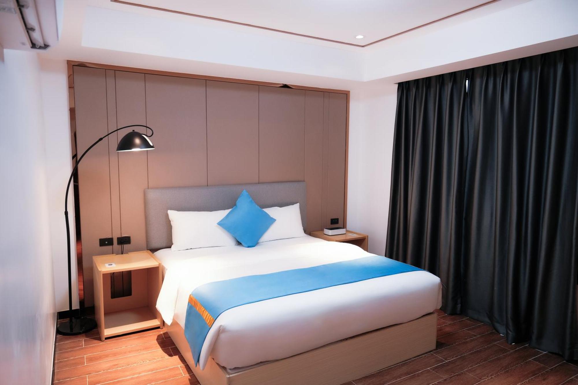 Golden Seagulls Hotel Paranaque City Extérieur photo